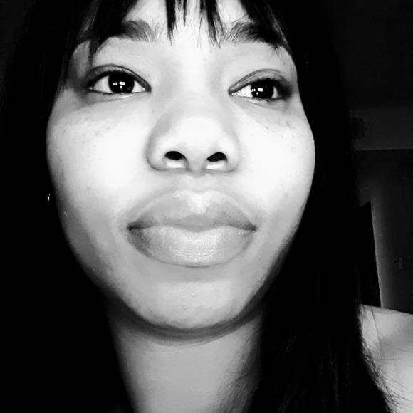 Meet your Posher, Sheena - Picture 4 of 5